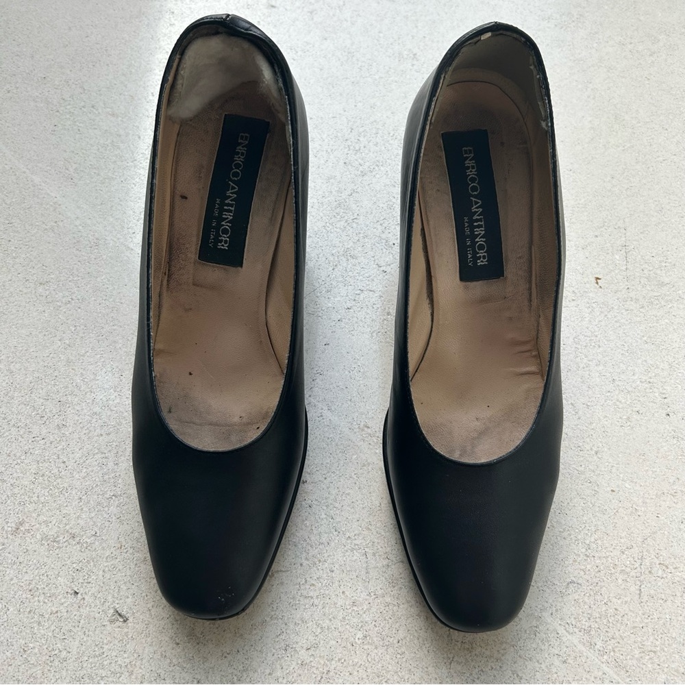 Enrico Antinori Vintage Black Platform Pumps